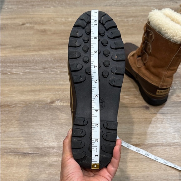 Vintage SOREL Caribou Shearling Boots W9.5/M8 Made in Canada Leather/Wool Lined - Picture 7 of 15